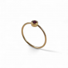 Anello in oro giallo con zavoriti