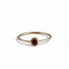 Anello in oro giallo con zavoriti
